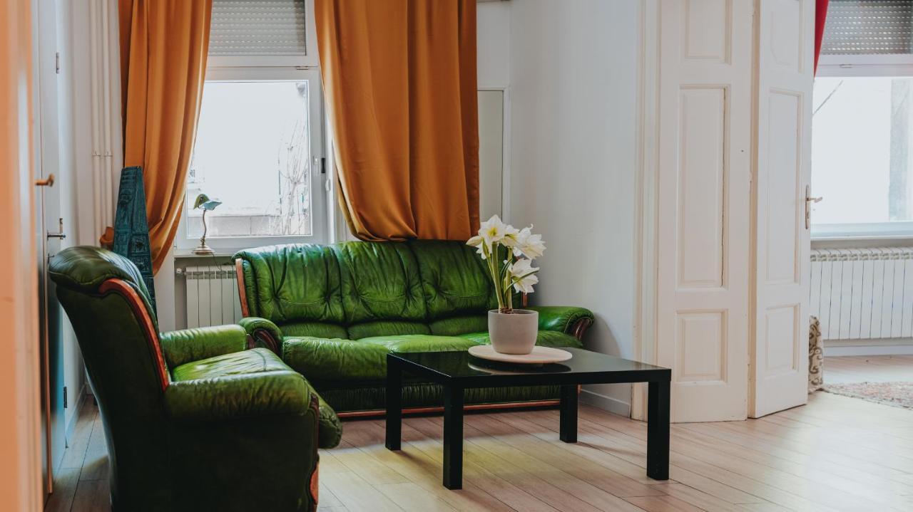 Salon Apartment In Dorcol Historical Belgrade Extérieur photo